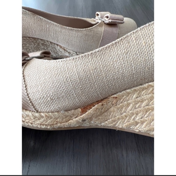 Ferragamo Darly Espadrille Wedge in Beige Canvas Size 9 - Picture 8 of 11